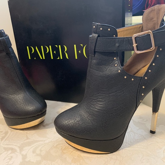 Paperfox by JustFab "Callen" Black Platform booties. 8.5. Worn twice. $28 - Picture 2 of 6